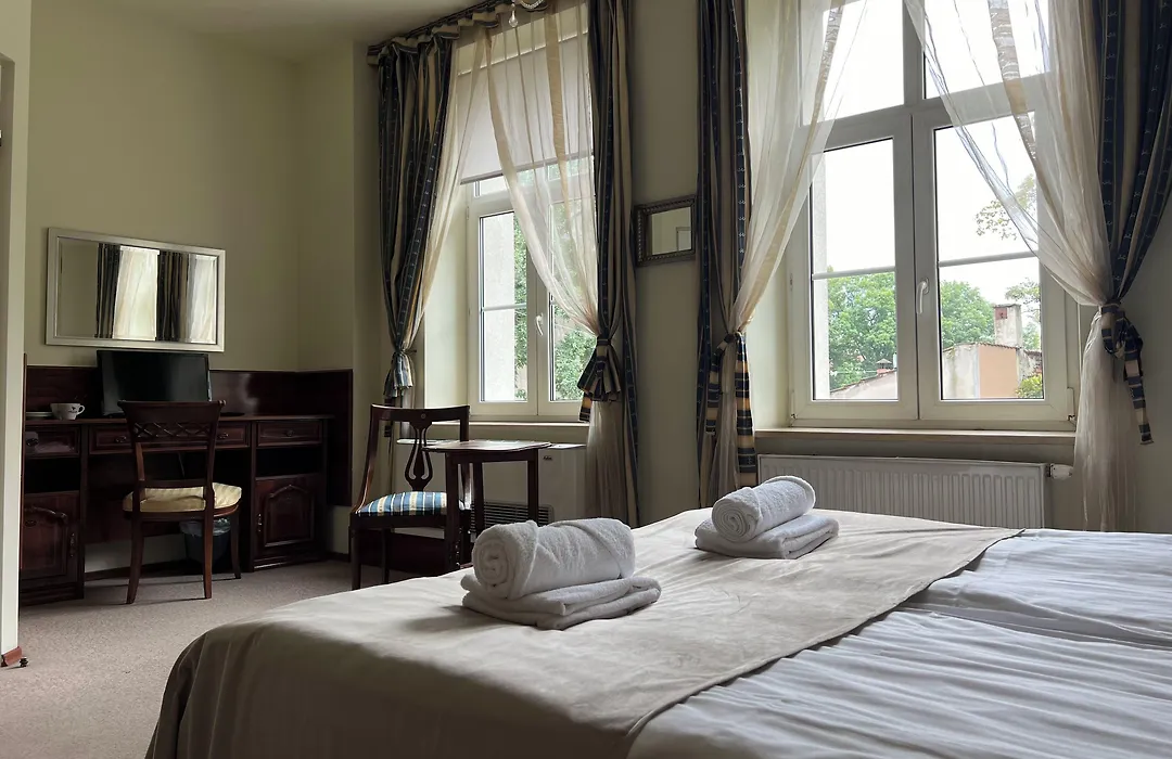 Old Time Aparthotel-1