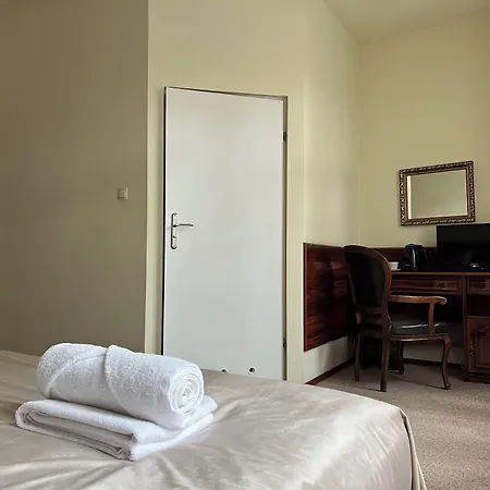 Old Time Aparthotel-3