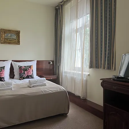 Old Time Aparthotel-3